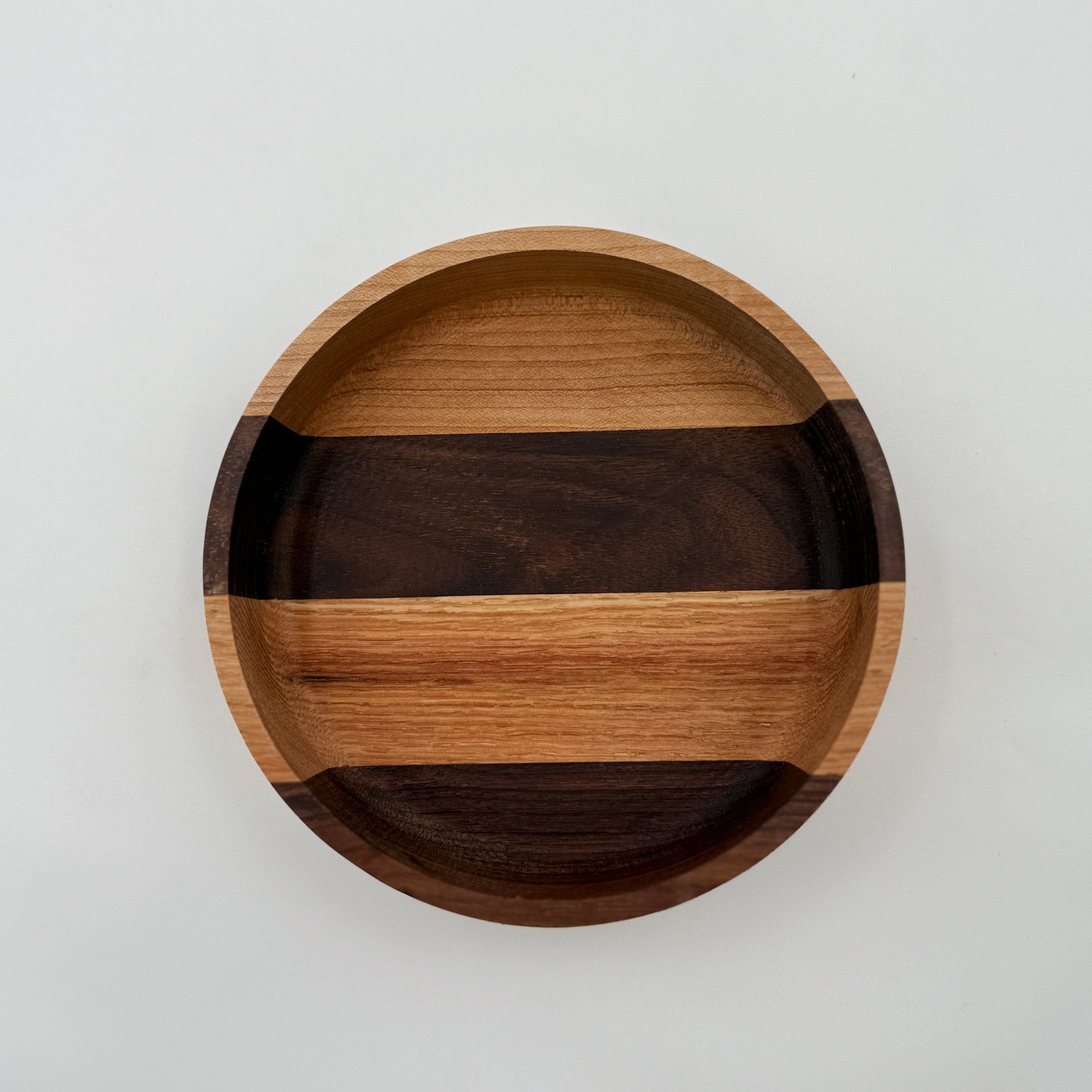 Small Round Walnut and Oak bowl - NW Timber Studio